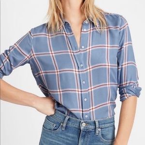 NWT Banana Republic Dillon Classic Fit Super Soft Button Down Shirt Size Large